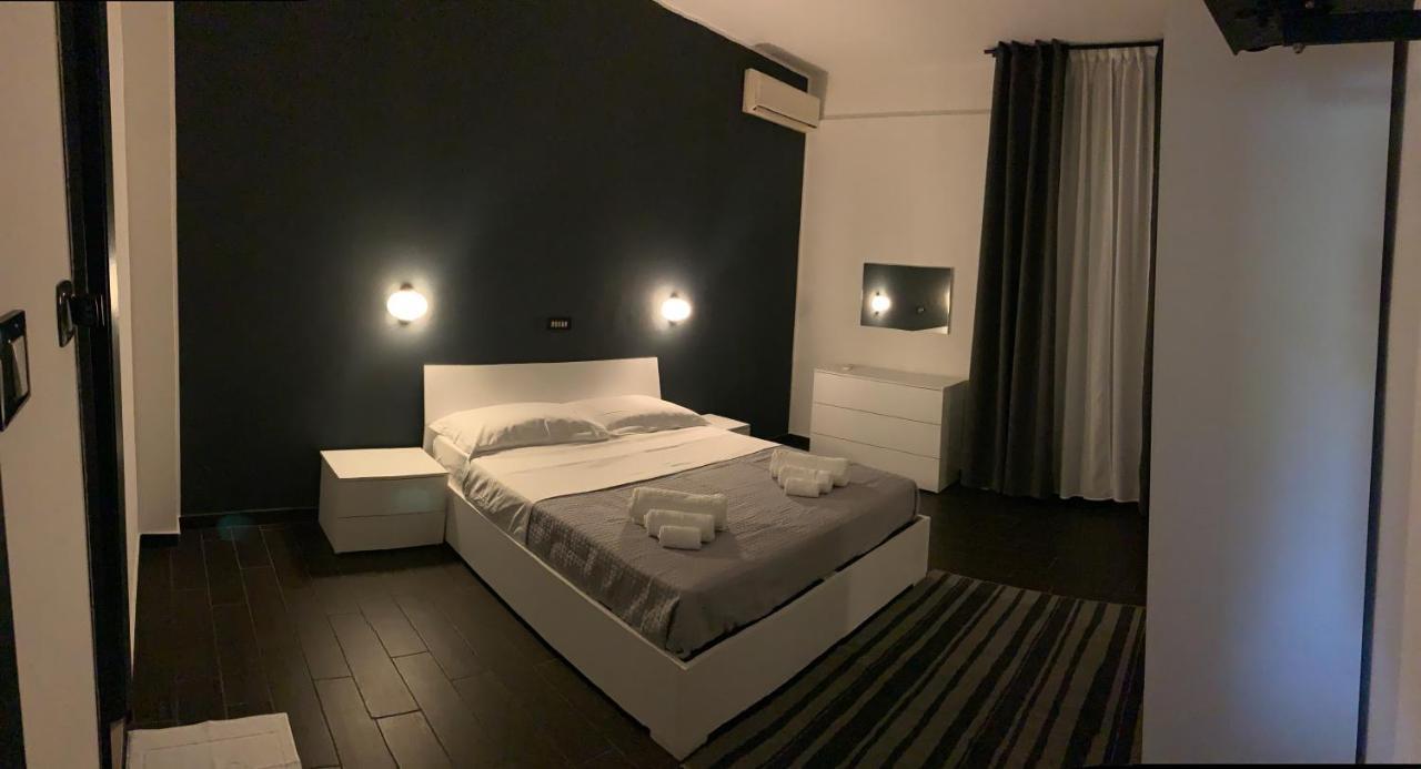 Hotel Neyra Beach ริมินี ภายนอก รูปภาพ