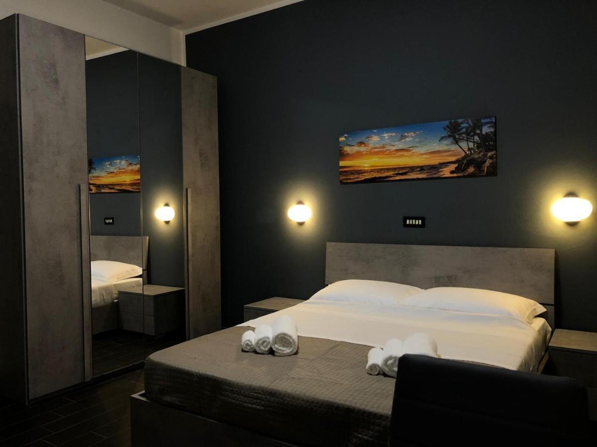 Hotel Neyra Beach ริมินี ภายนอก รูปภาพ